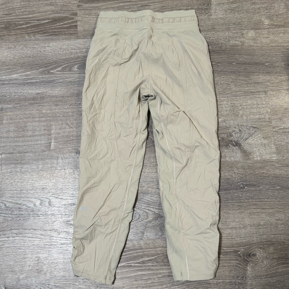 Lululemon Dance Studio Mid-Rise Jogger cropped Length Riverstone Size 4 - Picture 5 of 10
